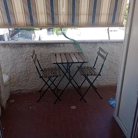 Touristic Near Station And Appartement Santa Marinella